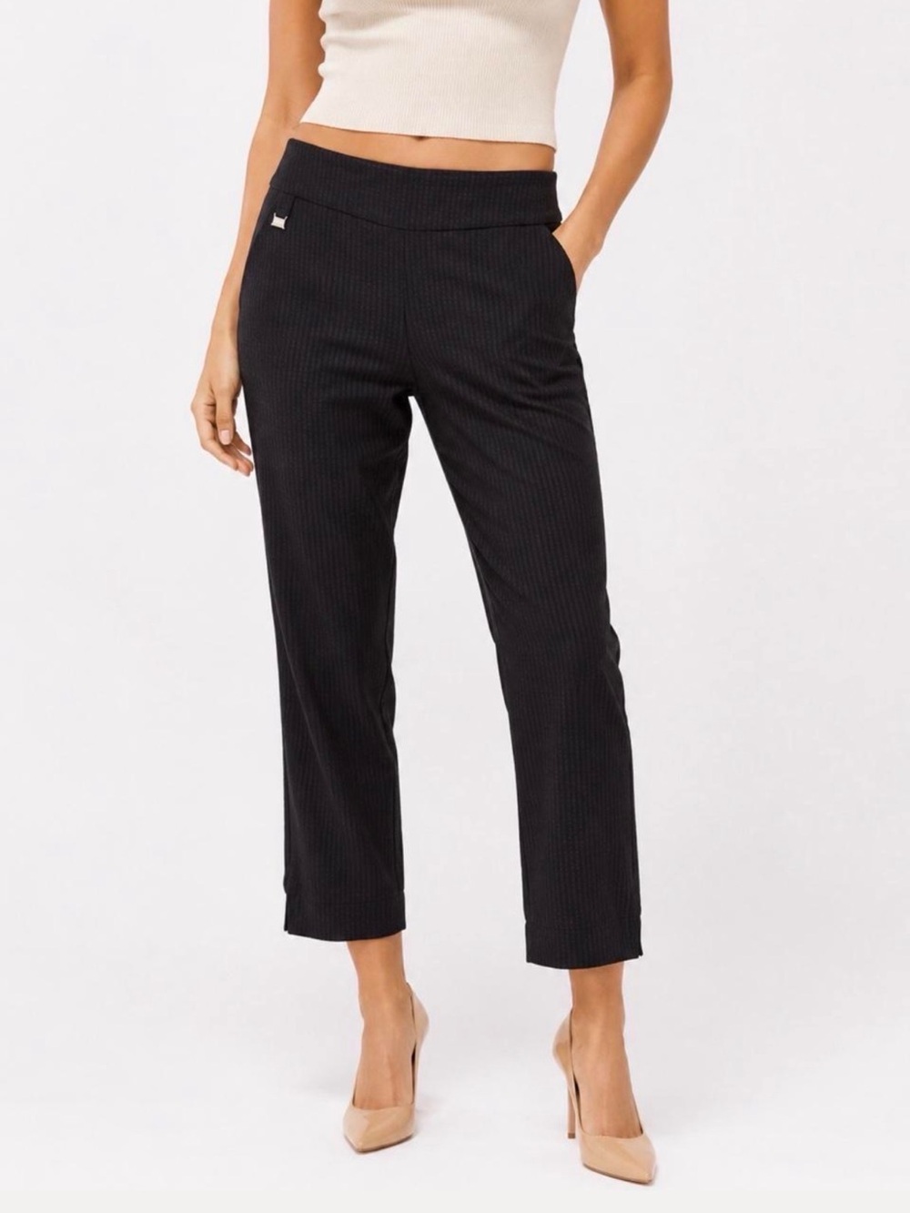 Joseph Ribkoff Black Ribbed Pull-On Cropped Pants